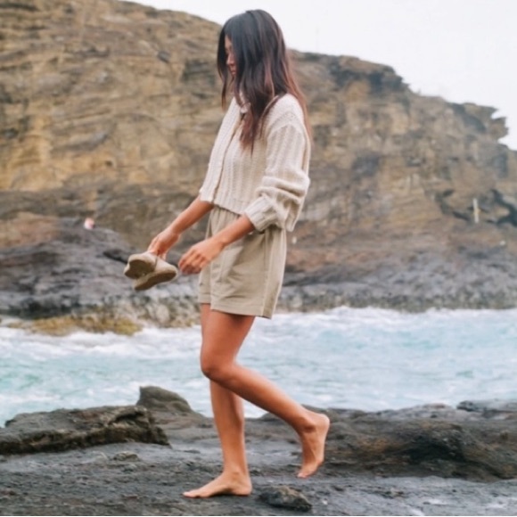 ISO In Search Of: Louise Cardigan Cream M or L - Picture 3 of 3